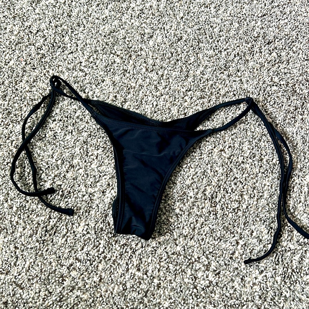bikini bottoms